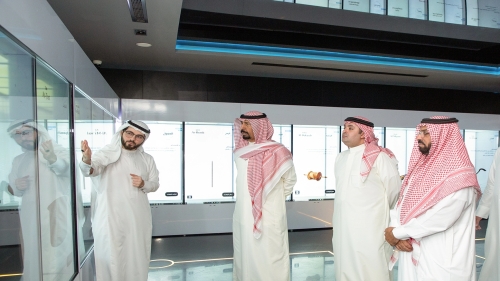 Kuwaiti Ambassador to Saudi Arabia Visits International Fair and Museum of the Prophet's Biography