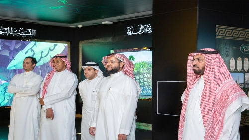 Deputy Minister of Industry and Mineral Resources visits International Fair and Museum of the Prophet’s Biography and Islamic Civilization