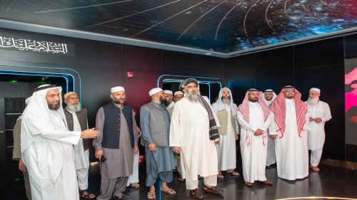 Pakistan's Minister of Religious Affairs Visits International Fair and Museum of the Prophet’s Biography and Islamic Civilization